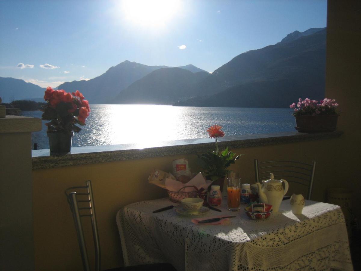 Lilli - Casa Sul Lago Dervio Exterior foto